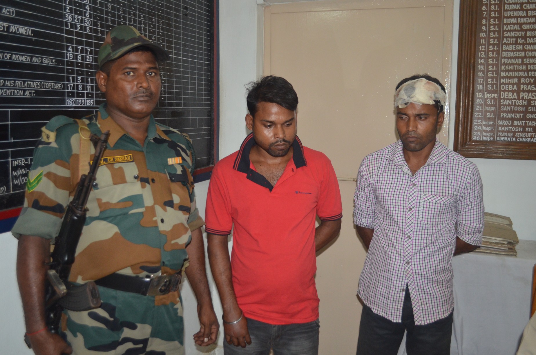 সেকেরকোট হত্যা মামলায় অভিযুক্ত দুই ভাই গ্রেফতার