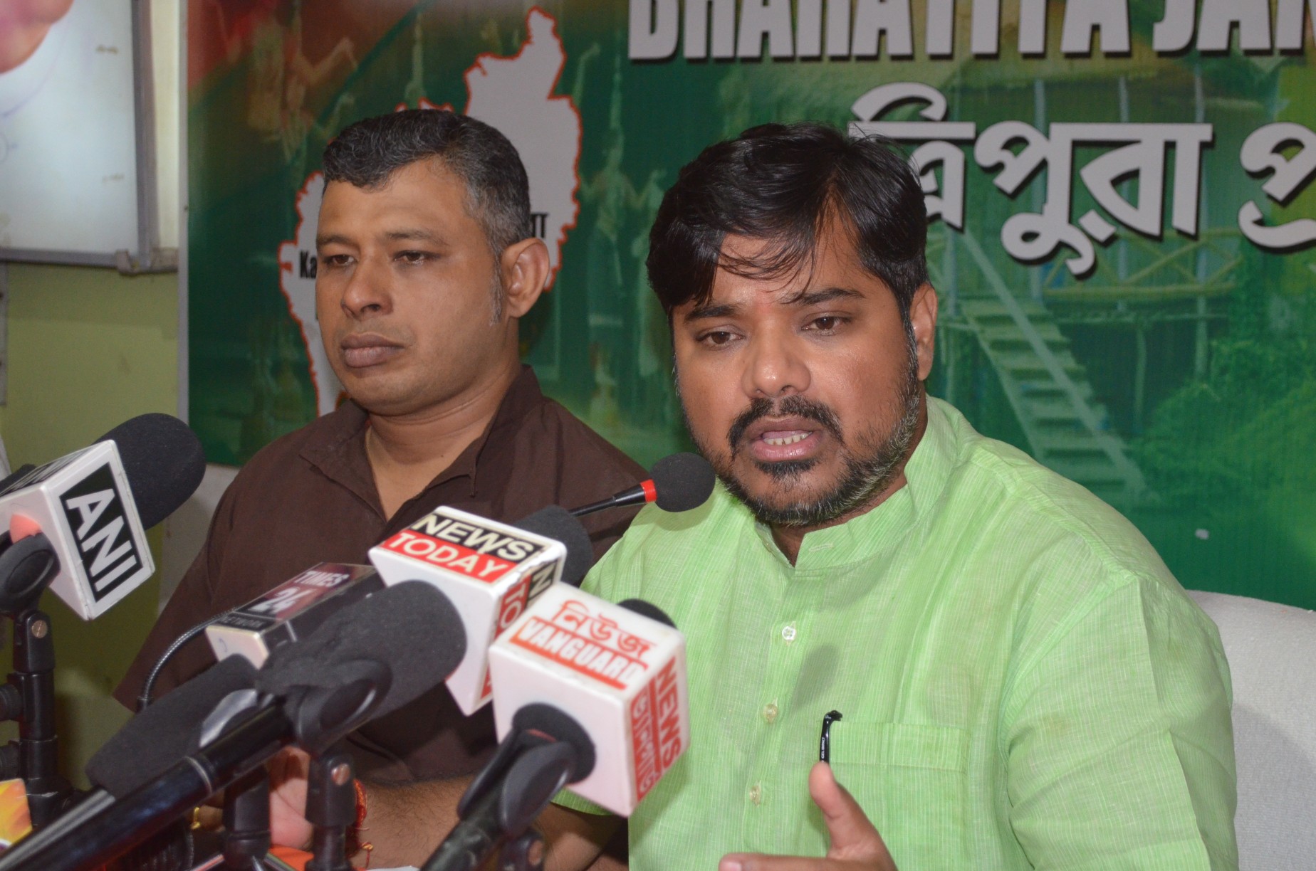 বাধারঘাট উপনির্বাচন : ভোটাররা সমস্ত&hellip;