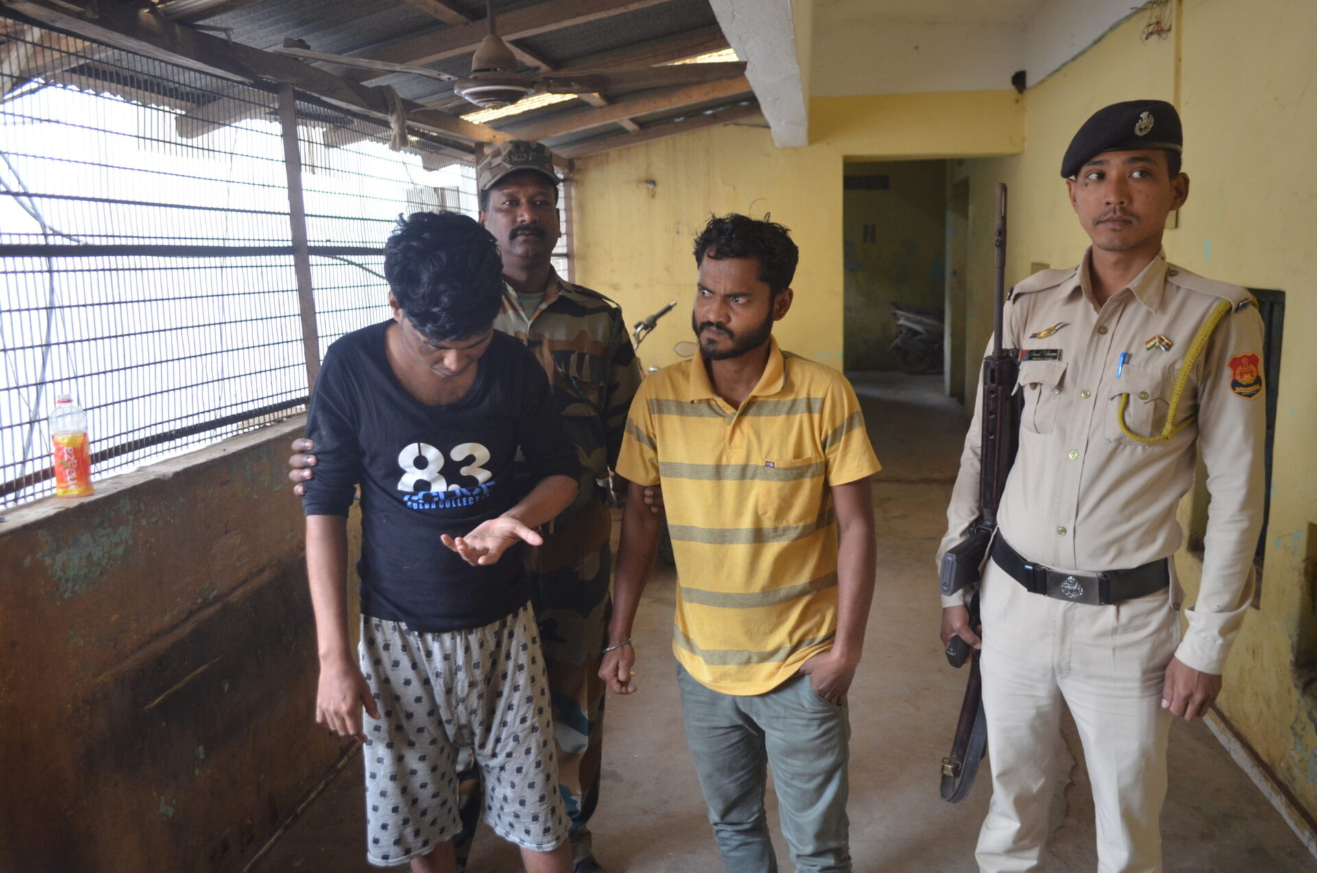 নেশার টেবলেট সহ আগরতলায় আটক দুই, খোয়াইয়ে উদ্ধার বিস্তর গাঁজা