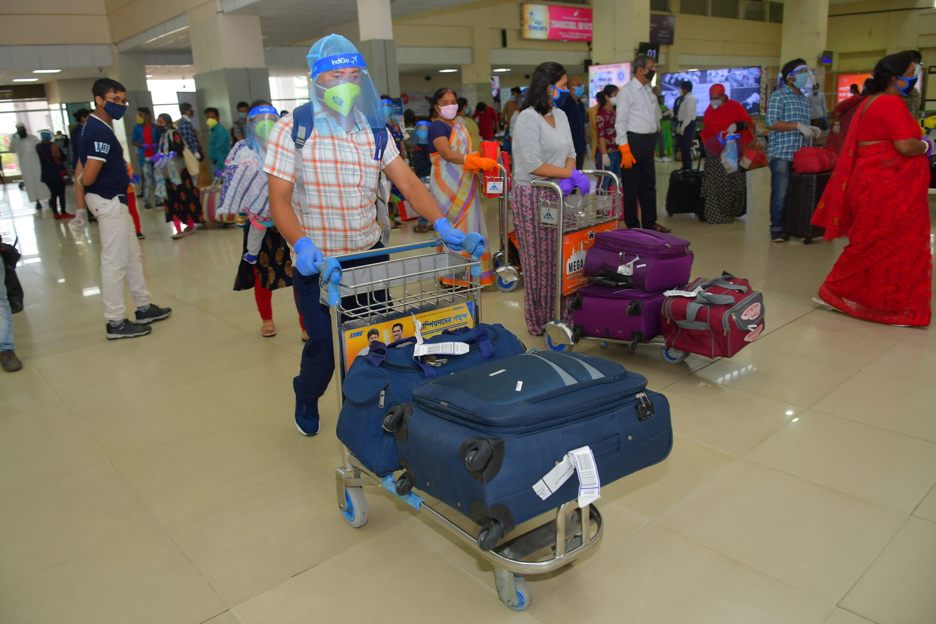 ৬৫ দিন পর ১৭০ যাত্রী&hellip;