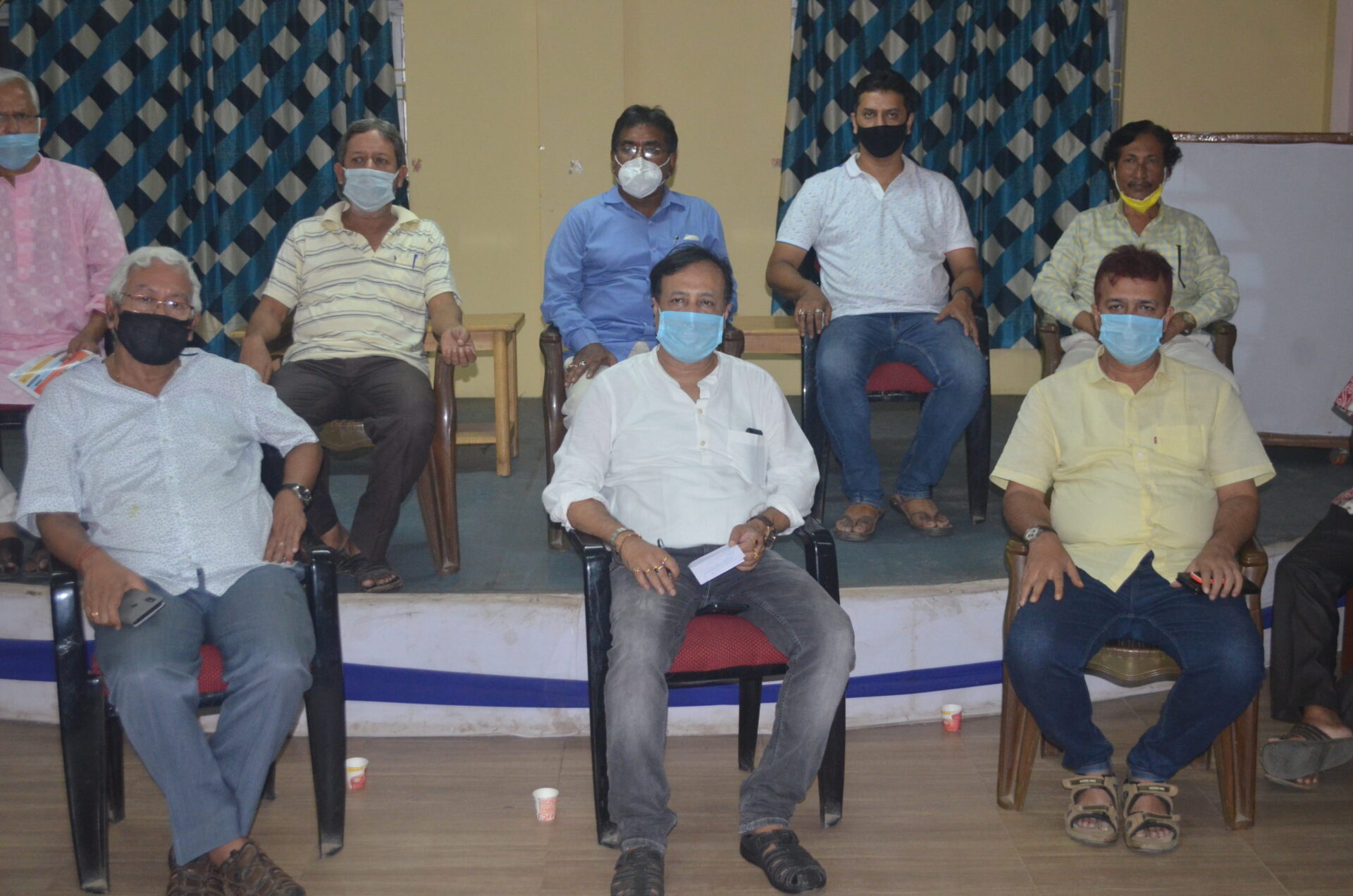 স্বাস্থ্যবিধি মেনে ছোট পরিসরে রাজ্যে&hellip;