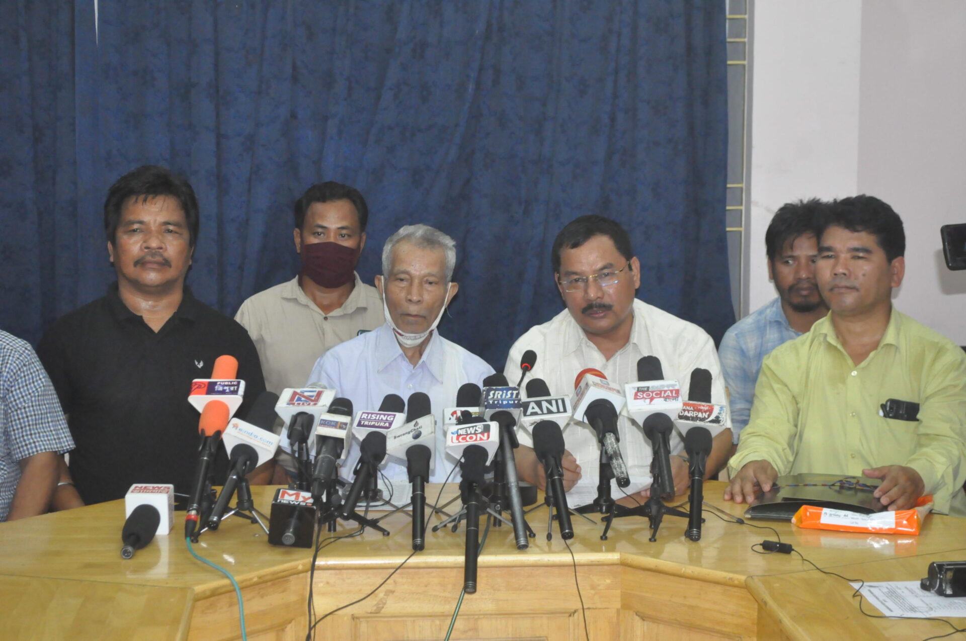 এডিসি নির্বাচন : একলা চলো নীতিতে এগুচ্ছে আইপিএফটি, ১৮ আসনের প্রার্থীর নাম ঘোষণা