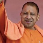 যোগীর বাসভবনের সামনে একই পরিবারের সদস্যদের আত্মহত্যার চেষ্টা