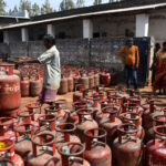 এলপিজি অনিয়মে কড়া পদক্ষেপ, ১০ ডিস্ট্রিবিউটরকে সাসপেন্ড করল এইচপিসিএল