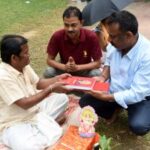 আজ অক্ষয় তৃতীয়া, হালখাতা যাত্রা করাতে ভীড় লক্ষ্মীনারায়ণ মন্দিরে