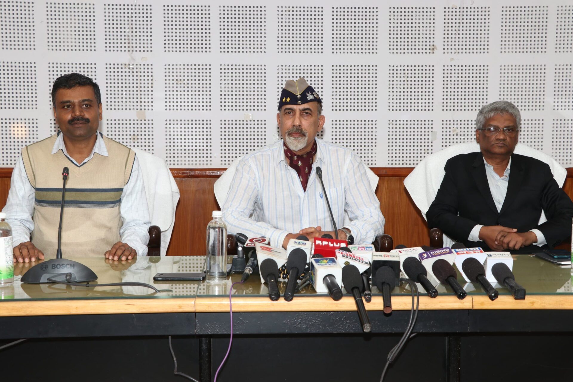 ভূমিকম্প মোকাবিলায় প্রশাসন ও রাজ্যবাসীকে&hellip;