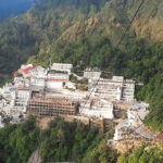 টানা ১৫ দিন বন্ধ বৈষ্ণো দেবী যাত্রা, আবহাওয়া ও ভূমিধসের কারণে বিপর্যস্ত রুট; ভক্তদের ধৈর্যের আহ্বান প্রশাসনের