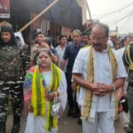 মহারাজগঞ্জ বাজার পরিদর্শনে রাজ্যপাল