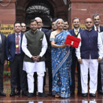 আয়কর কাঠামো একই রেখে একাধিক ঘোষণা কেন্দ্রীয় অর্থমন্ত্রীর