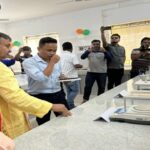 জেলাভিত্তিক মৃত্তিকা পরীক্ষাগারের উদ্বোধন অনুষ্ঠানে সাংবাদিকদের অপমানে ক্ষোভ