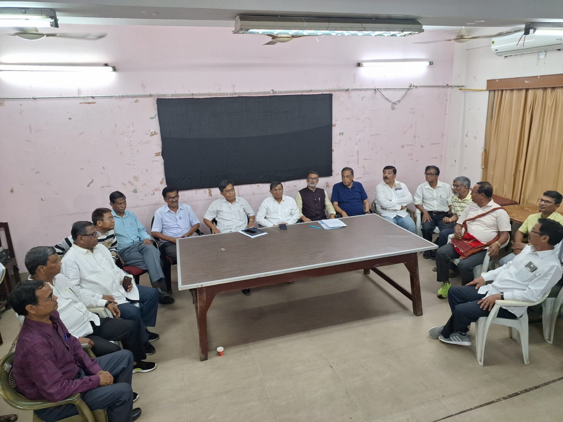 লোকসভা ভোট এবং রামনগর উপনির্বাচনের প্রচারে ত্রিপুরায় ইন্ডিয়া ব্লকের জাম্বো কমিটির গঠন, যৌথ আহ্বায়ক জিতেন্দ্র চৌধুরী ও সুদীপ রায় বর্মণ, পুণরায় বৈঠক ২২ মার্চ