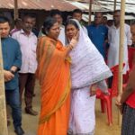 প্রাকৃতিক দুর্যোগের কবলে পড়ে মৃত মৎস্যজীবিদের পরিবারের সঙ্গে দেখা করলেন প্রতিমা ভৌমিক