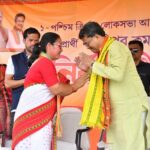 সংবিধানের ৩৭০ নম্বর ধারাকে অবলুপ্ত করে জম্মু ও কাশ্মীরের সমস্যার সমাধান করেছেন প্রধানমন্ত্রী, এই কারণেই নির্বাচনে ৩৭০ নম্বরকেই লক্ষ্যমাত্রা হিসেবে স্থির করেছে বিজেপি : মুখ্যমন্ত্রী