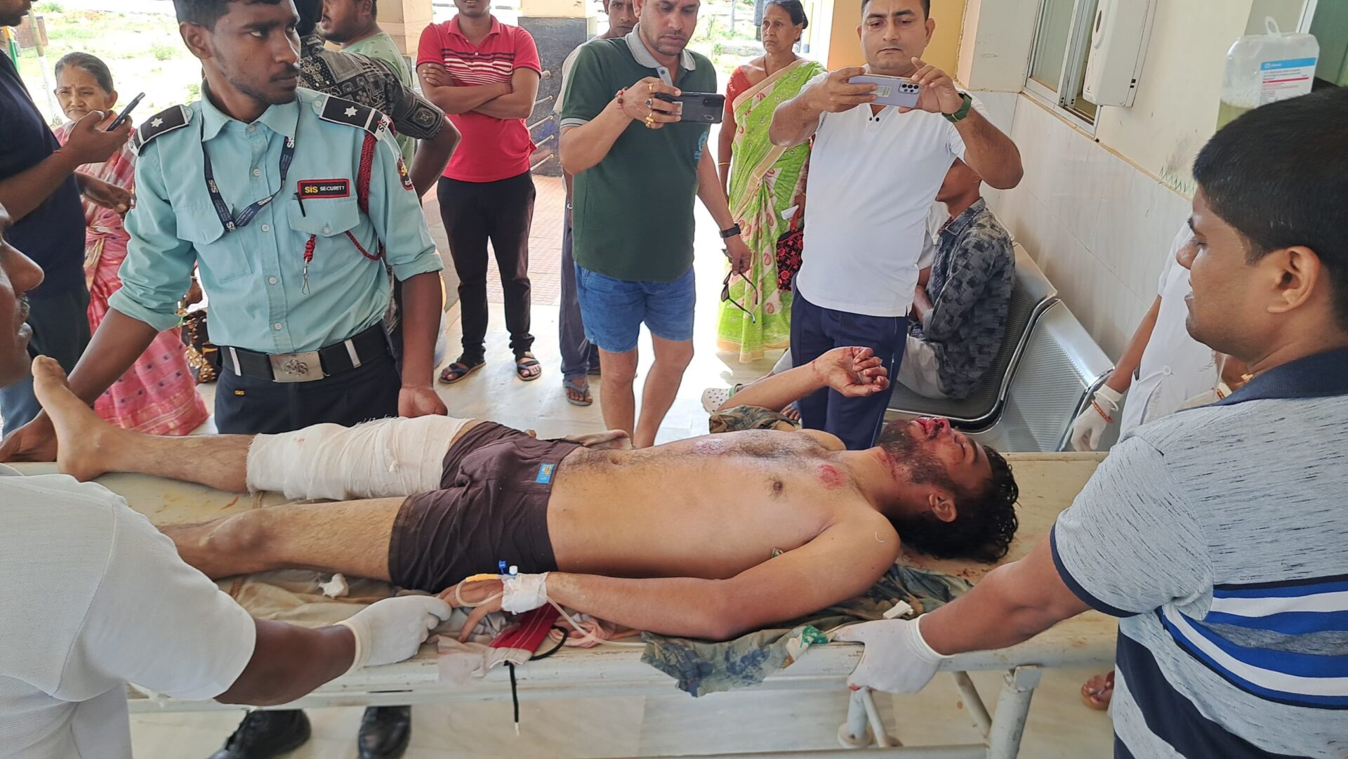 আইসিপিতে কাজ করতে গিয়ে গুরুতরভাবে&hellip;