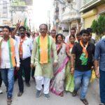 বিপ্লবের সমর্থনে রাজীবের জনসম্পর্ক অভিযান
