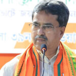দুর্ঘটনাগ্রস্ত স্কুটি চালককে উদ্ধারে এগিয়ে আসেন মুখ্যমন্ত্রী