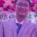 বাড়িতে ফিরে এল কফিনবন্দী দ্বীপরাজের নিথর দেহ, কান্নায় ভেঙে পড়ে পরিবারের লোকজন