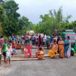 বাগানবাজারে বিদ্যুতের দাবিতে পথ অবরোধ