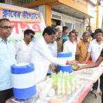 তীব্র দাবদাহে জলছত্রের আয়োজন সংহতি ক্লাবের