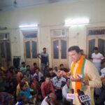 ঘরছাড়া বিজেপি কর্মীদের সঙ্গে দেখা করতে মাহেশ্বরী ভবনে বিজেপির কেন্দ্রীয় প্রতিনিধি দল, তার আগেই শহর জুড়ে বোমাতঙ্ক, উদ্ধার বোমা জাতীয় বস্তু