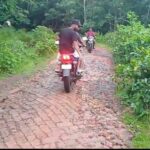 সংস্কারের অভাবে ধনপুর বিধানসভা কেন্দ্রের তেল কাজলা রাস্তাটি বেহাল দশা