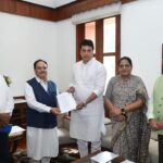 পশ্চিমবঙ্গে পরিস্থিতি বিজেপির রাষ্ট্রীয় সভাপতিকে জানাল বিপ্লব দেবের নেতৃত্বে গঠিত কমিটি