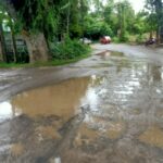 রাস্তার বেহাল দশা, সারাইয়ের দাবি এলাকাবাসীর