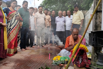 লালবাহাদুর ব্যায়ামাগারে দুর্গাপূজার খুঁটিপূজো অনুষ্ঠিত