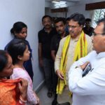 (Update)বুলডোজার চালিয়ে গুড়িয়ে দেওয়া হল বসত ঘর, কাঠগড়ায় গ্রাম প্রধান এবং উপ প্রধান, সহায়তা প্রদানের আশ্বাস এবং তদন্তের নির্দেশ মুখ্যমন্ত্রীর