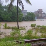টানা বর্ষণে বিপর্যয়, মুহুরি নদীর জলস্তর বৃদ্ধি,দক্ষিণ জেলায় লাল সর্তকতা বহাল