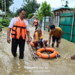 টানা বর্ষণ, জলমগ্ন আগরতলার বিভিন্ন রাস্তা, ব্যাহত জনজীবন