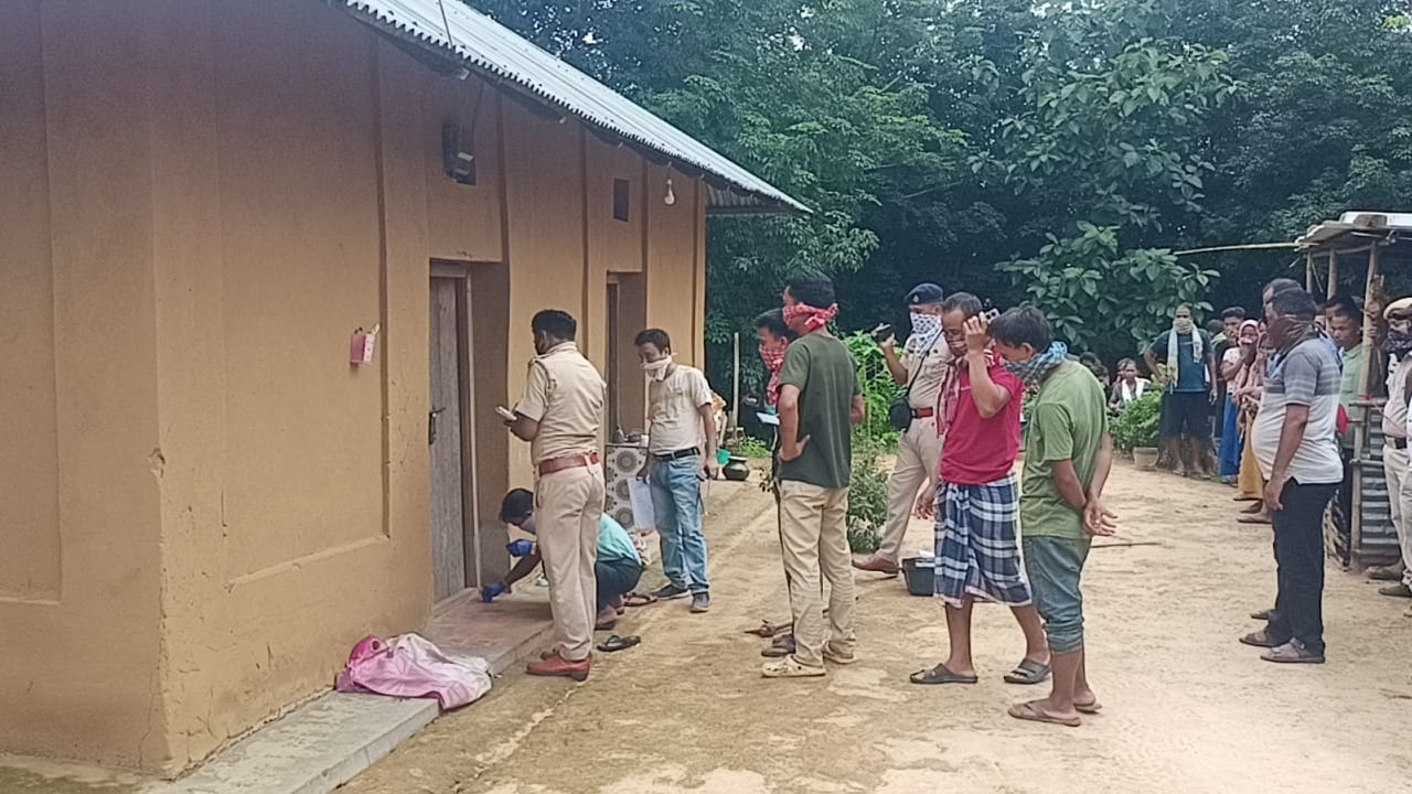 মর্মান্তিক : স্ত্রী ও শিশু&hellip;