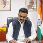 অরুণাচলের পূর্ব সিয়াং জেলায় কেন্দ্রীয় প্রকল্পগুলির পর্যালোচনা মন্ত্রী কমলেশ পাসোয়ানের