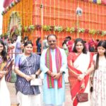 মহা সপ্তমীর পূর্ণ তিথিতে সপরিবারে মাতা ত্রিপুরেশ্বরী মন্দিরে পুজো দিলেন সাংসদ রাজীব
