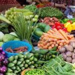 লেকচৌমুহনী বাজারের ব্যবসায়ীদের বিক্ষোভ