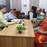 চিকিৎসায় সহায়তার আবেদন নিয়ে আসা অসহায় মানুষের পাশে থাকার ভরসা দিলেন মুখ্যমন্ত্রী
