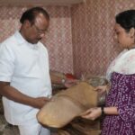 রাবার বোর্ডের আঞ্চলিক অফিস পরিদর্শনে রাজ্যপাল