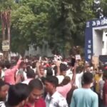 প্রয়াগরাজে ইউপিপিএসসি পরীক্ষার্থীদের বিক্ষোভ, আশ্বস্ত করল প্রশাসন  