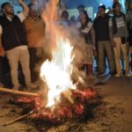 কেন্দ্রীয় স্বরাষ্ট্রমন্ত্রীর কুশপত্তলিকা পুড়িয়ে পদত্যাগ দাবি করে বিক্ষোভ কংগ্রেসের