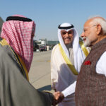 কুয়েত পৌঁছলেন প্রধানমন্ত্রী, উষ্ণ অভ্যর্থনা জানালেন প্রবাসী ভারতীয়রা