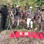 মণিপুরের কাংপোকপি জেলায় নিরাপত্তা বাহিনীর অভিযানে উদ্ধার আগ্নেয়াস্ত্র