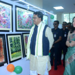 চিত্র ও কারুশিল্প প্রদর্শনীর উদ্বোধন করেন মুখ্যমন্ত্রী