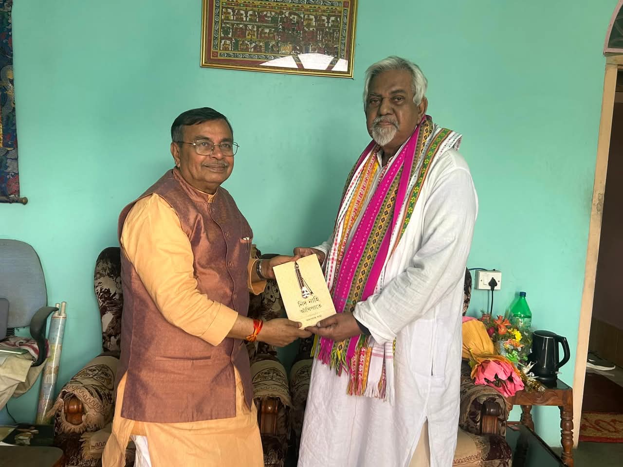 অধ্যাপক অরুণোদয় সাহার বাড়িতে শুভেচ্ছা&hellip;