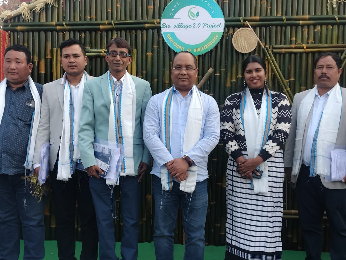 āϤā§āϞāĻžāĻļāĻŋāĻāϰ⧠āĻĒāĻžāĻāĻ āĻŦāĻžāϝāĻŧā§āĻāĻŋāϞā§āĻā§āϰ āĻĒāĻĨ āĻāϞāĻž…