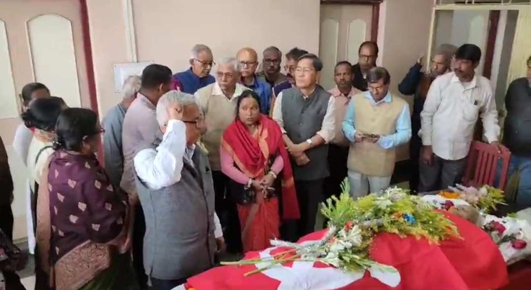 স্বামীর প্রয়াণ দিবসেই স্ত্রীর মৃত্যু