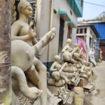 বাগদেবীর আরাধনাকে কেন্দ্র করে কুমারঘাটের মূর্তি পাড়ায় ব্যস্ততা তুঙ্গে