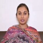 নীতির সঙ্গে ভিন্নমত পোষণ করতে পারেন, কিন্তু কাউকে অসম্মান করতে পারেন না, সোনিয়াকে নিশানা শাম্ভবীর 