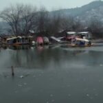 শীতে কাঁপছে কাশ্মীর, খুব শীঘ্রই ফের তুষারপাতের সম্ভাবনা