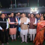 ৪০ ফুট উচ্চতা বিশিষ্ট সরস্বতী মূর্তি ও পূজা প্যান্ডেলের উদ্বোধন করলেন মুখ্যমন্ত্রী