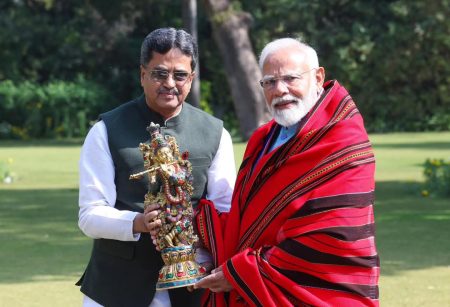 নবরূপে সুসজ্জিত মাতা ত্রিপুরাসুন্দরী মন্দিরের বিভিন্ন প্রকল্পের উদ্বোধনে প্রধানমন্ত্রীকে আমন্ত্রণ ত্রিপুরার মুখ্যমন্ত্রীর